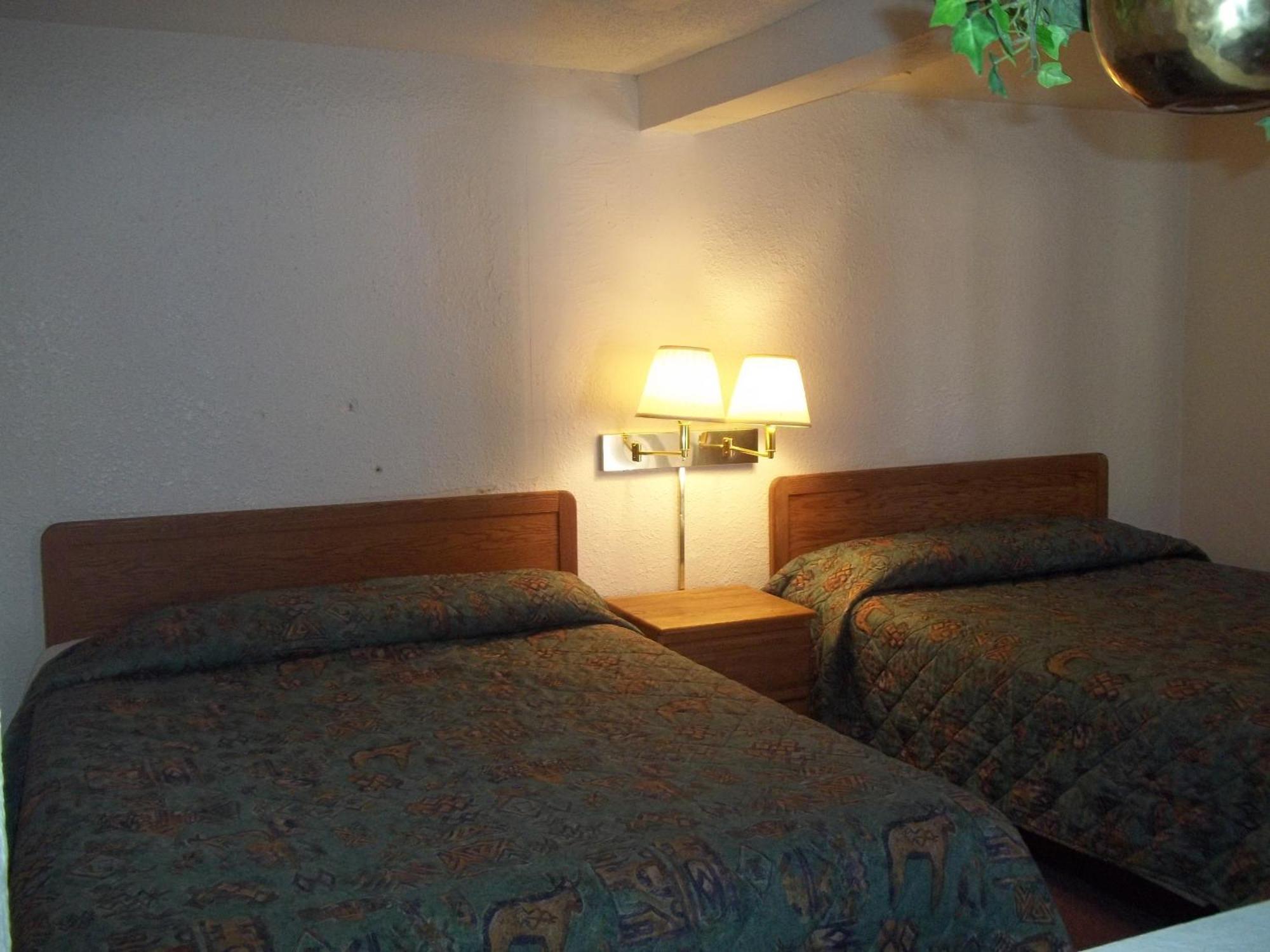 National 9 Inn Sand Canyon Cortez Bagian luar foto